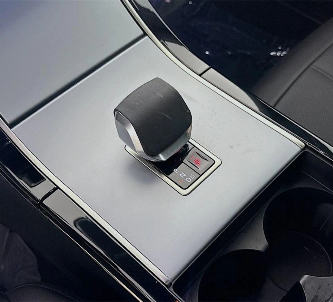 Car gear shift console view - slide 7
